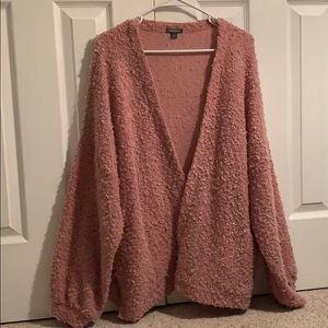 Women’s Wild Fable Sweater. Size M/L.
